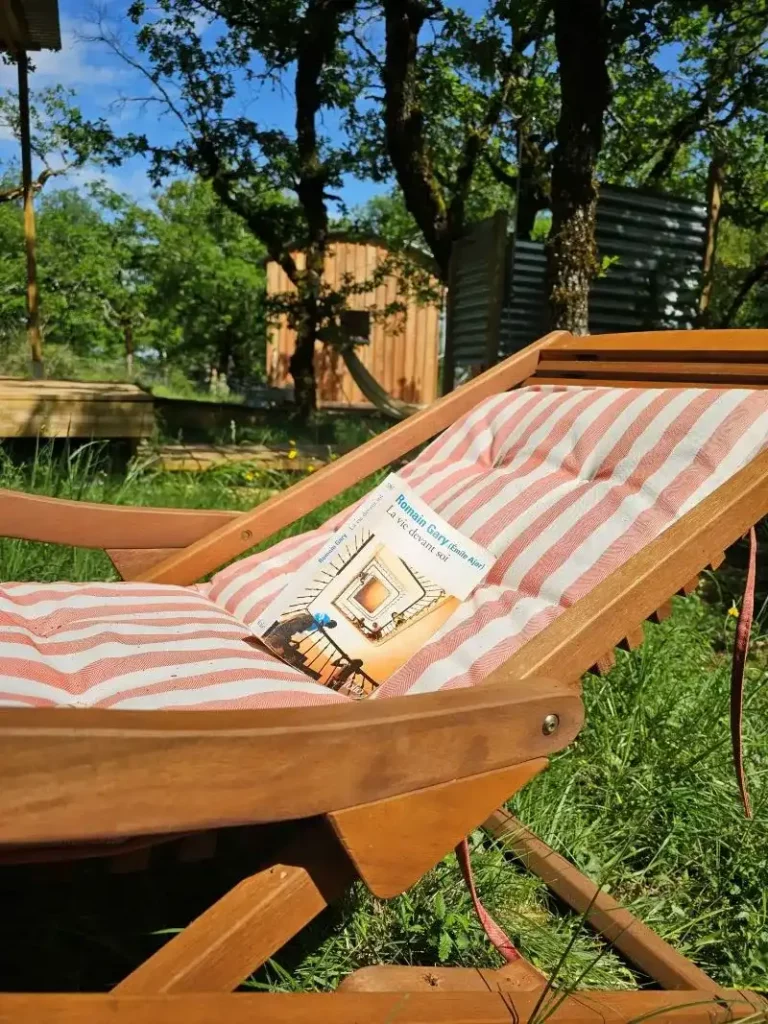 cabane-spa-calme-nature-saint-cirq-lapopie-transat
